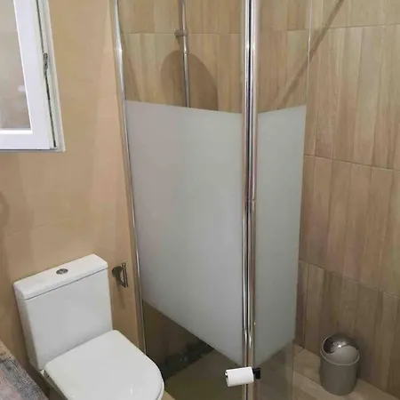 شقة Modern In Shared Pool 65 M²