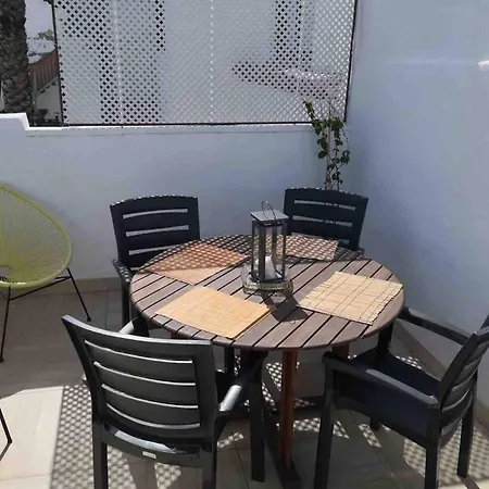 شقة Modern In Shared Pool 65 M² طوستا ديل سيلونثيو